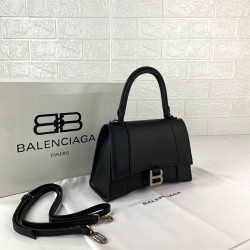 BALENCİAGA HOURGLASS SMALL TOP HANDLE BAG HAKİKİ MAT DERİ BAYAN ÇANTA SİYAH