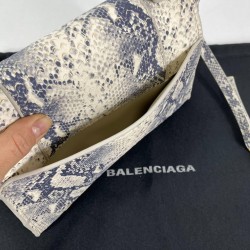 BALENCİAGA HOURGLASS SMALL TOP HANDLE BAG PİTON DESENLİ HAKİKİ DERİ BAYAN ÇANTA