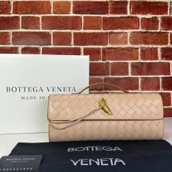 BOTTEGA VENETA ANDİAMO CLUTCH %100 HAKİKİ DERİ ÇANTA KREM