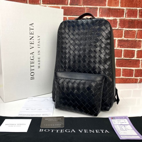 BOTTEGA VENETA İNTRECCİATO SMALL BACKPACK HAKİKİ DERİ SIRT ÇANTASI SİYAH