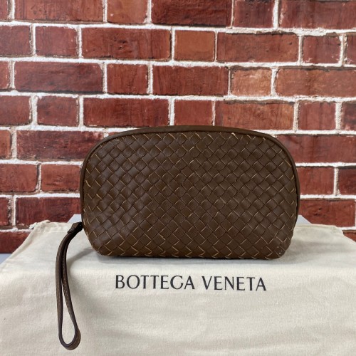 BOTTEGA VENETA İNTRECCİATO POUCH HAKİKİ DERİ CLUTCH KAHVERENGİ