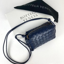 BOTTEGA VENETA LOOP SMALL CROSSBODY BAG HAKİKİ DERİ ÇANTA LACİVERT