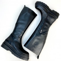 BOTTEGA VENETA TİRE CHELSEA BOOT HAKİKİ DERİ ÇİZME SİYAH