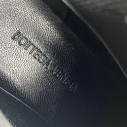 BOTTEGA VENETA TİRE CHELSEA BOOTİES SİYAH/KIRMIZI