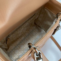 CHRİSTİAN DİOR MEDİUM LADY DİOR BAG KREM GÜMÜŞ AKSESUAR