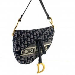 CHRİSTİAN DİOR OBLİQUE SADDLE BAG