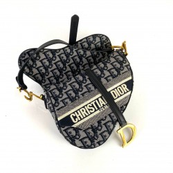 CHRİSTİAN DİOR OBLİQUE SADDLE BAG