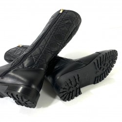 CHRİSTİAN DİOR QUİLTED CANNAGE HİGH BOOTS 