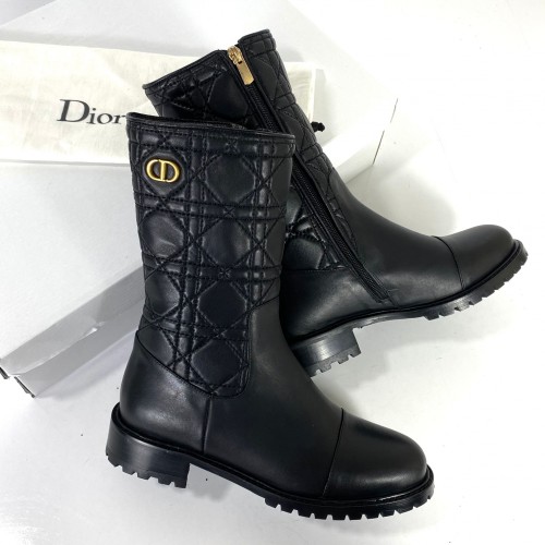 CHRİSTİAN DİOR QUİLTED CANNAGE BOOTS 