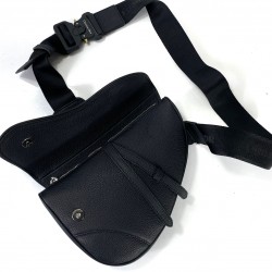 CHRİSTİAN DİOR NEW SADDLE BAG GRAİNED CALFSKİN