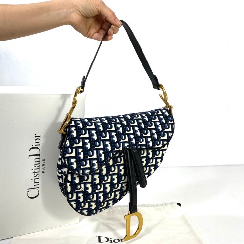 CHRİSTİAN DİOR OBLİQUE SADDLE BAG