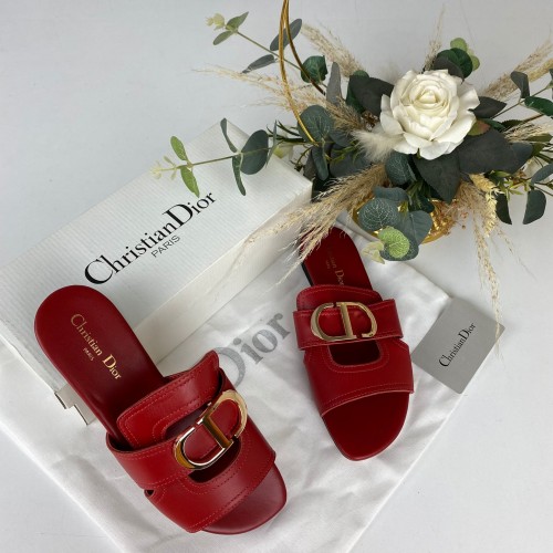 CHRİSTİAN DİOR 30 MONTAİGNE SLİDES HAKİKİ DERİ BAYAN SANDALET KIRMIZI