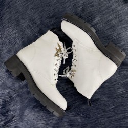 FENDİ FFREEDOM BIKER-STYLE-ANKLE BOOTS BEYAZ