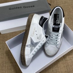 GOLDEN GOOSE SUPER-STAR BEYAZ-SİYAH
