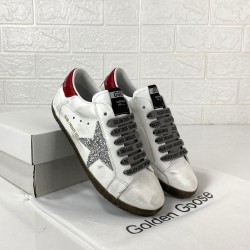 GOLDEN GOOSE SUPER-STAR BEYAZ-KIRMIZI