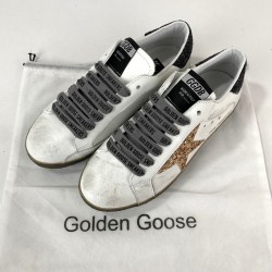 GOLDEN GOOSE SUPER-STAR BEYAZ-SİYAH/GOLD STAR