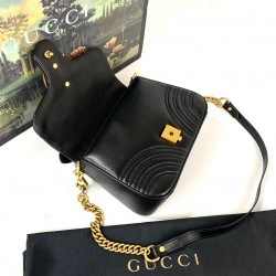 GUCCİ GG MARMONT MATELASSE TOP HANDLE BAG MİNİ SİYAH