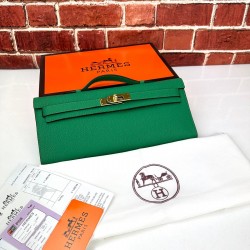HERMES KELLY CUT CLUTCH %100 HAKİKİ DERİ YEŞİL GOLD DETAYLI  BAYAN ÇANTA 