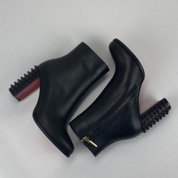 CHRİSTİAN LOUBOUTİN SPİKED HEEL BOOTS SİYAH