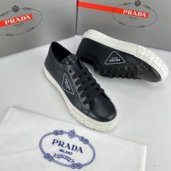 PRADA WHEEL GABARDİNE BAYAN AYAKKABI SİYAH