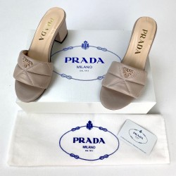 PRADA QUİLTED HEELED SANDALS HAKİKİ DERİ SANDALET VİZON