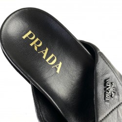 PRADA LOGO NAPPA QUİLTED SLİDES HAKİKİ DERİ BAYAN TERLİK SİYAH