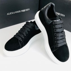 ALEXANDER MCQUEEN HAKİKİ SÜET DERİ ERKEK SNEAKER SİYAH